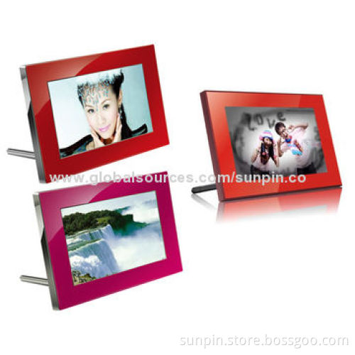 Multifunction Digital Photo Frame with 800*480 Resolution